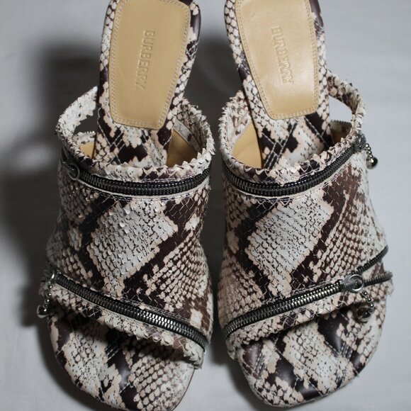 NWD Burberry Heels Python Embossed Leather Mules Slip Ons Sandals Peep 37.5 - Picture 3 of 9